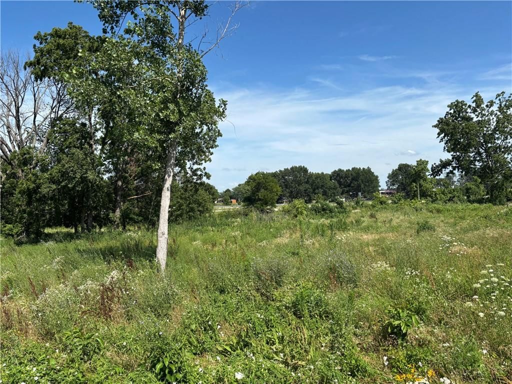 705 Ada Street — photo 8