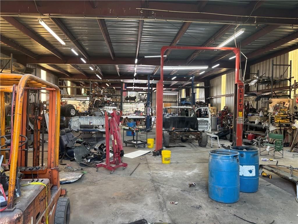 705 Ada Street — photo 12
