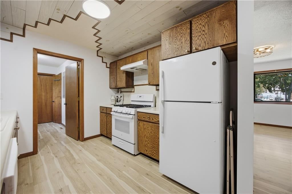 324 N 8th Street — photo 14