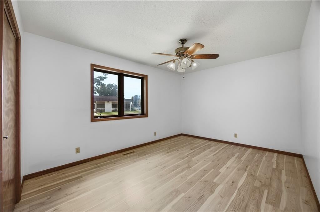 324 N 8th Street — photo 19