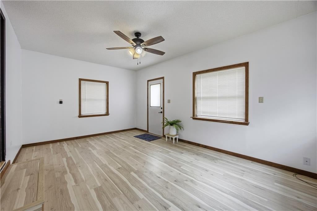 324 N 8th Street — photo 26