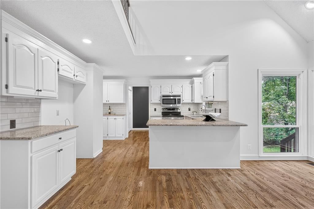 9109 W 126th Terrace — photo 8