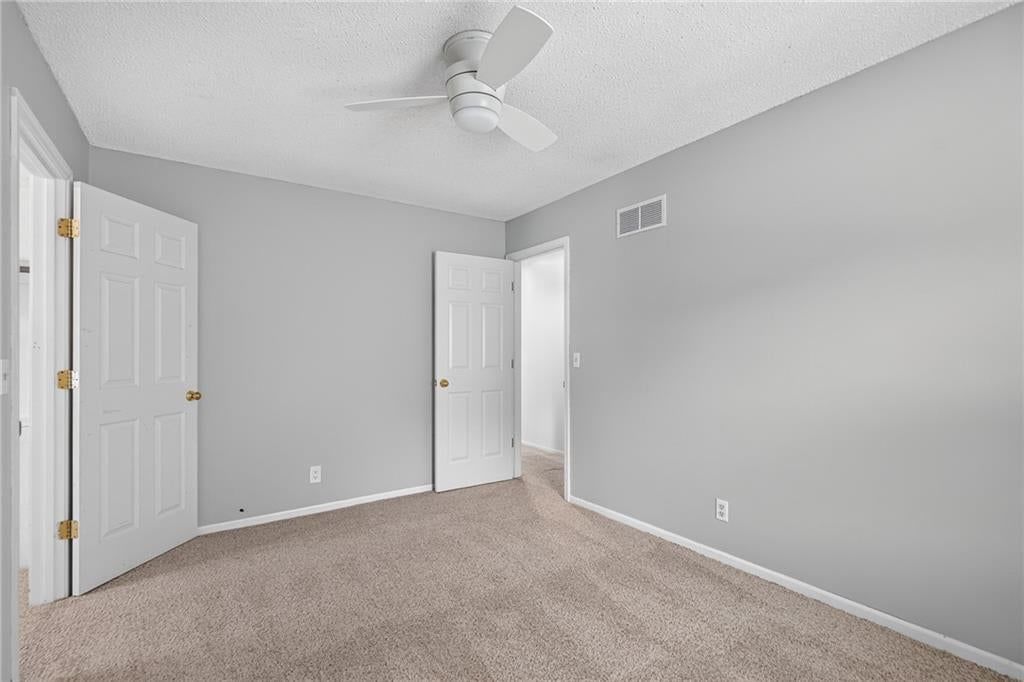 9109 W 126th Terrace — photo 30