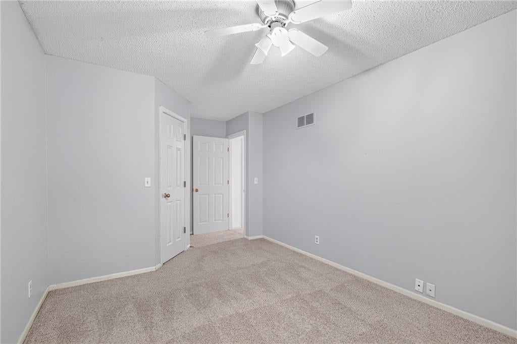 9109 W 126th Terrace — photo 33