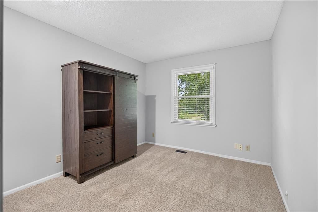9109 W 126th Terrace — photo 34