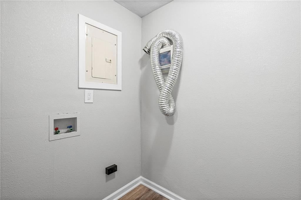 Photo 21 of 29 - 9122 Askew Avenue, Kansas City, MO 64132