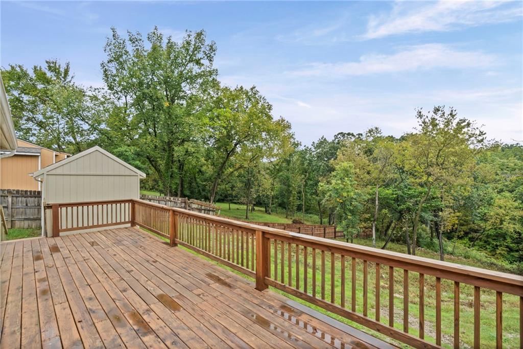 Photo 24 of 29 - 9122 Askew Avenue, Kansas City, MO 64132