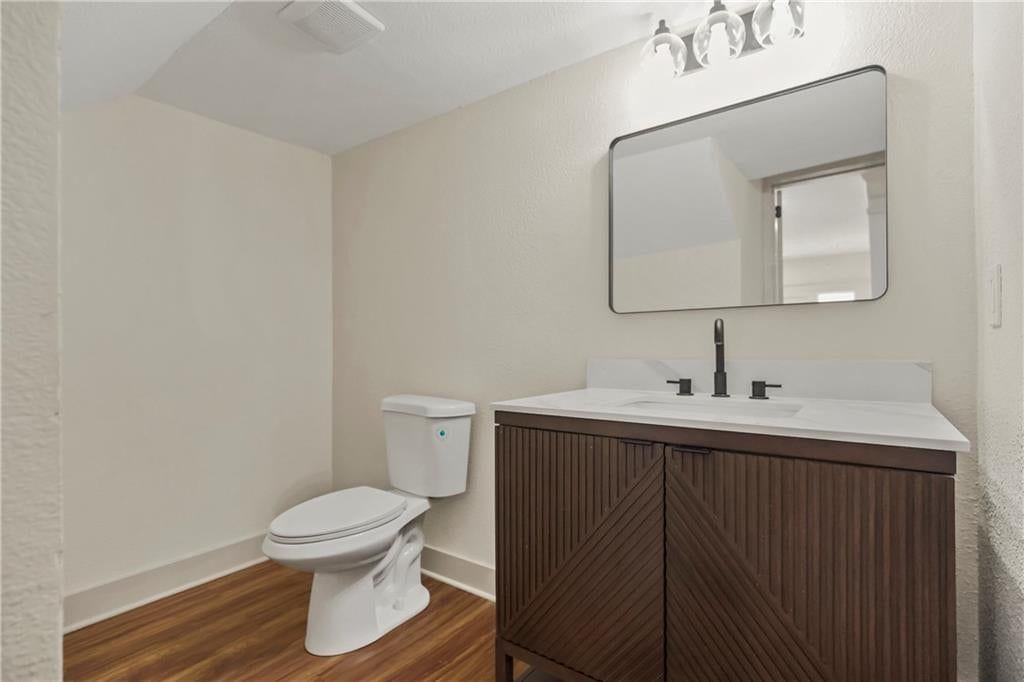 3312 Holmes Street — photo 10