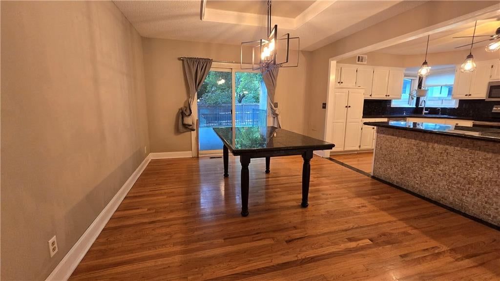 11030 Rene Street — photo 9
