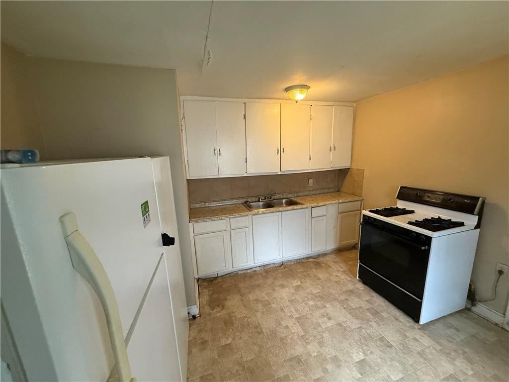 5521 HARDESTY Avenue — photo 11