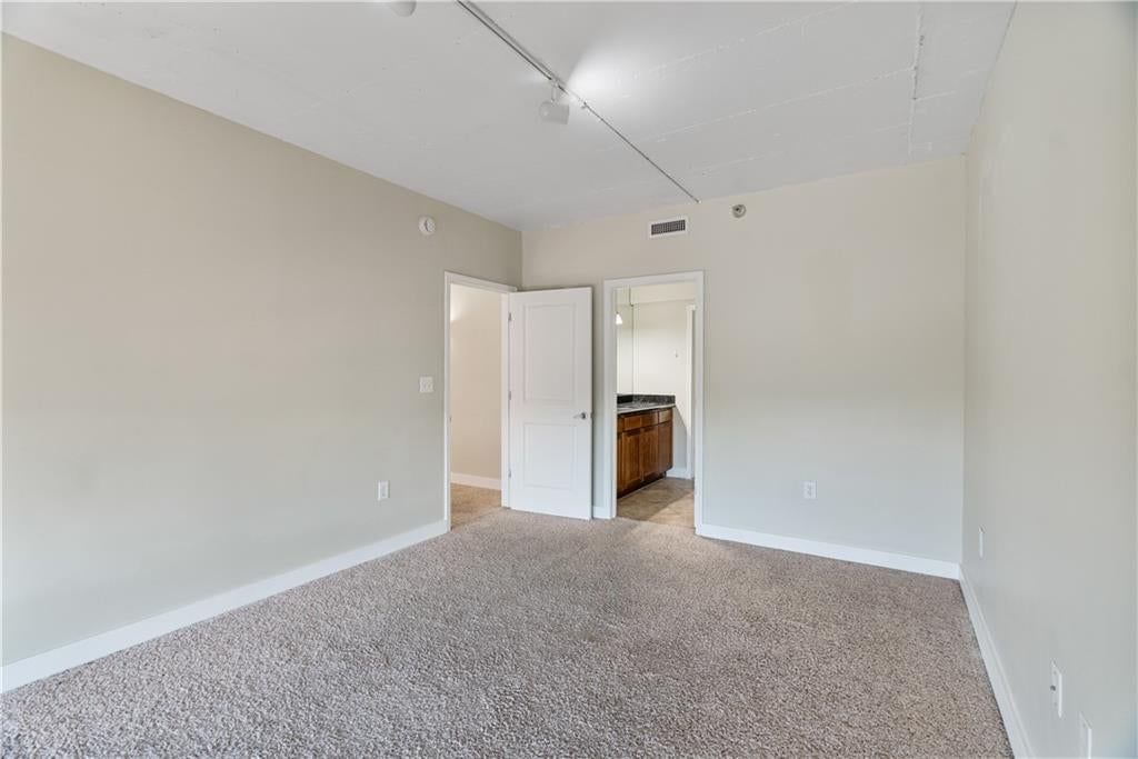 600 E Admiral Blvd Boulevard — photo 11