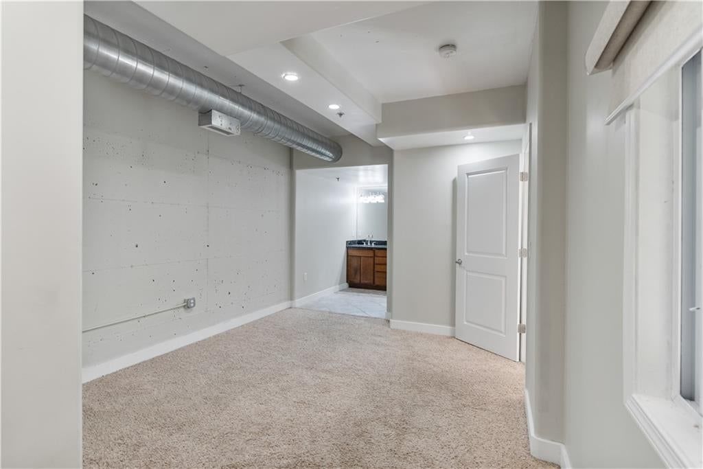 600 E Admiral Blvd Boulevard — photo 15