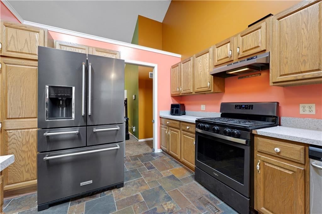 13710 Barber Avenue — photo 7