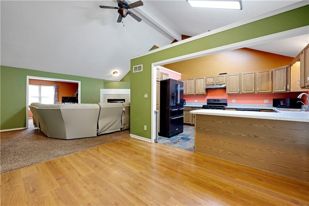 13710 Barber Avenue — photo 10