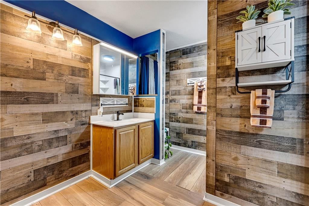 13710 Barber Avenue — photo 24