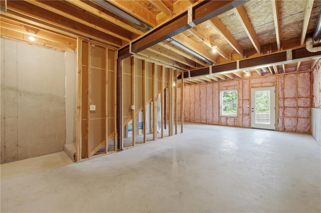 408 Sunflower Drive — photo 29