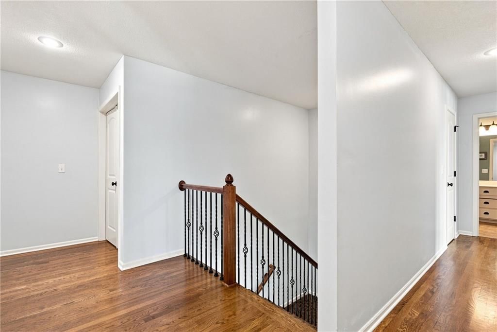 16584 S Lind Road — photo 11