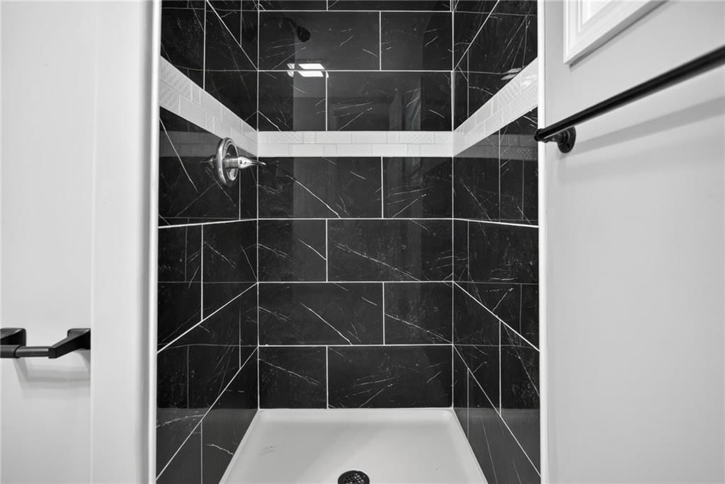 4711 E 43rd Street — photo 20