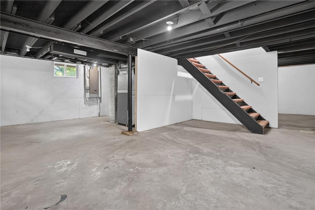 4711 E 43rd Street — photo 28