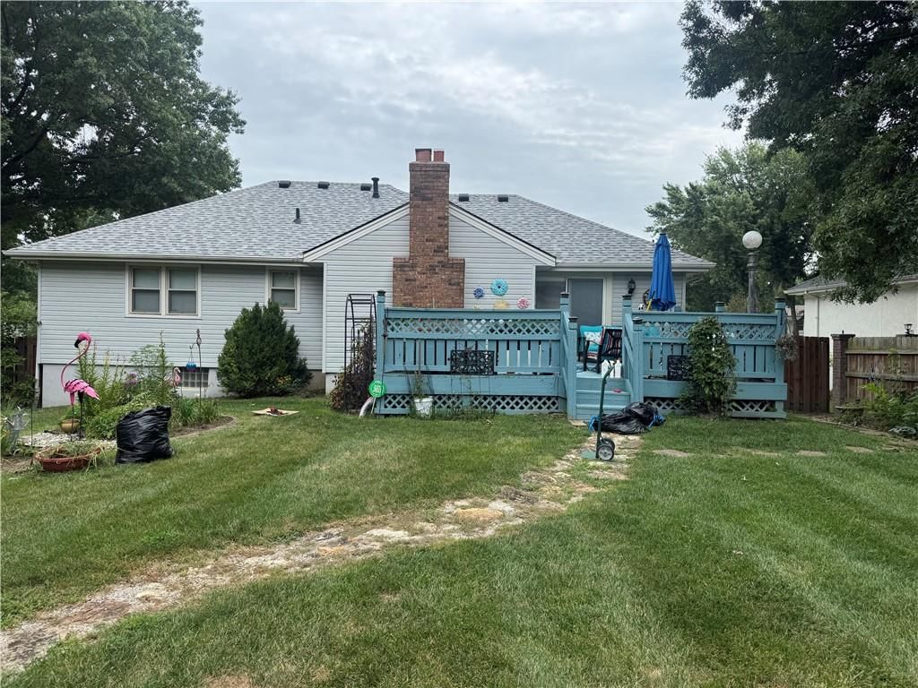 304 SE Colony Drive — photo 3
