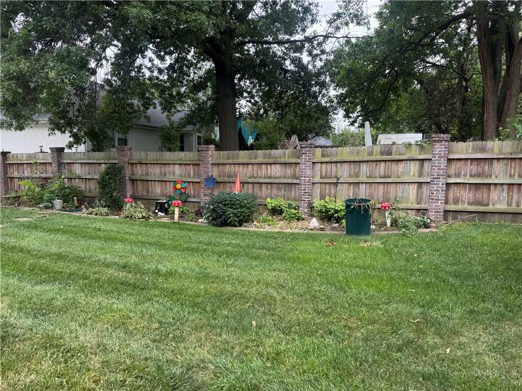 304 SE Colony Drive — photo 4