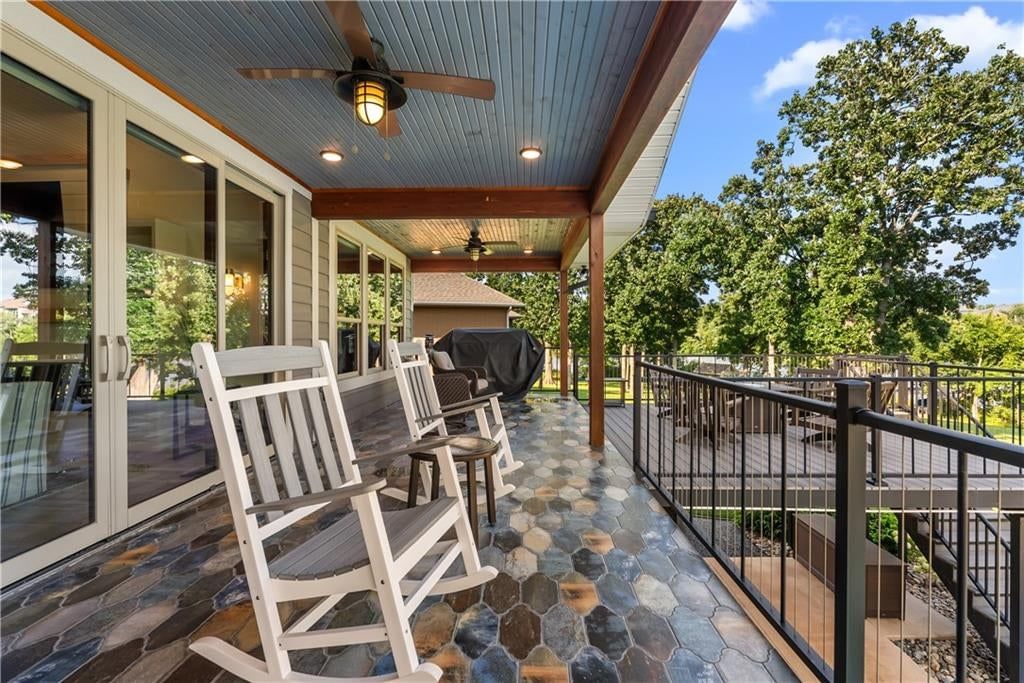 1647 NE Ozark Drive — photo 41
