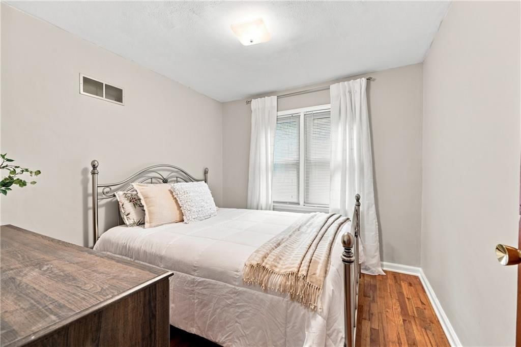 1007 S Logan Avenue — photo 10
