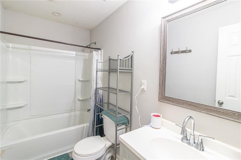 310 Renee Lane — photo 11