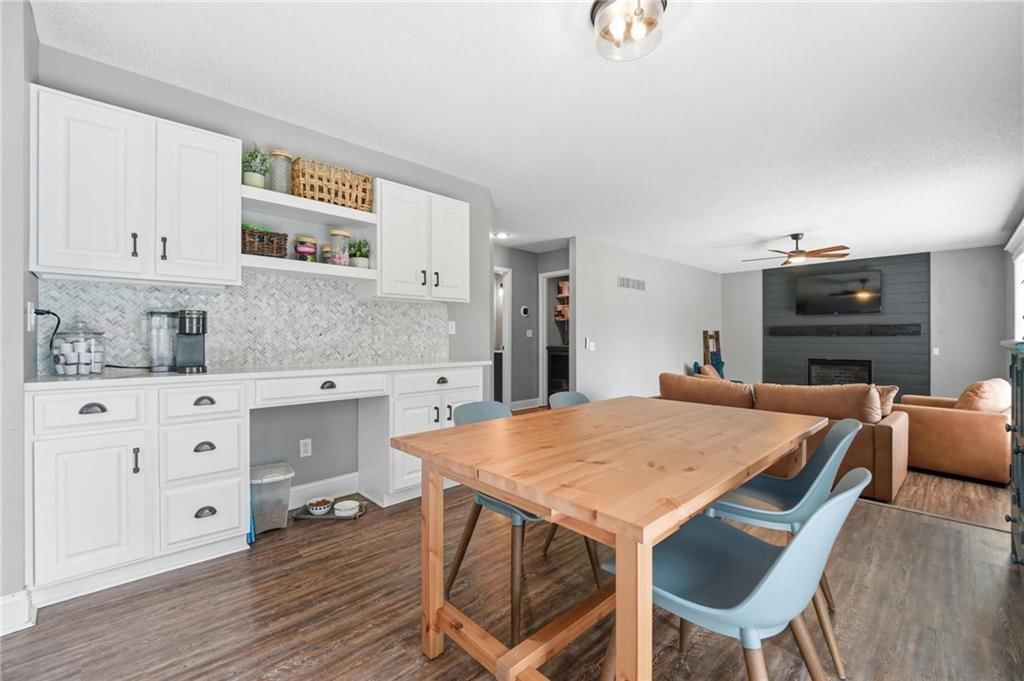 21403 W 54th Terrace — photo 12