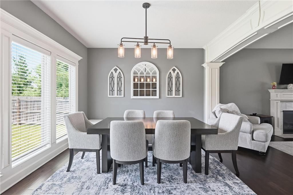 1729 Cambridge Circle — photo 17
