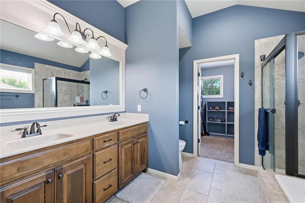 1729 Cambridge Circle — photo 21