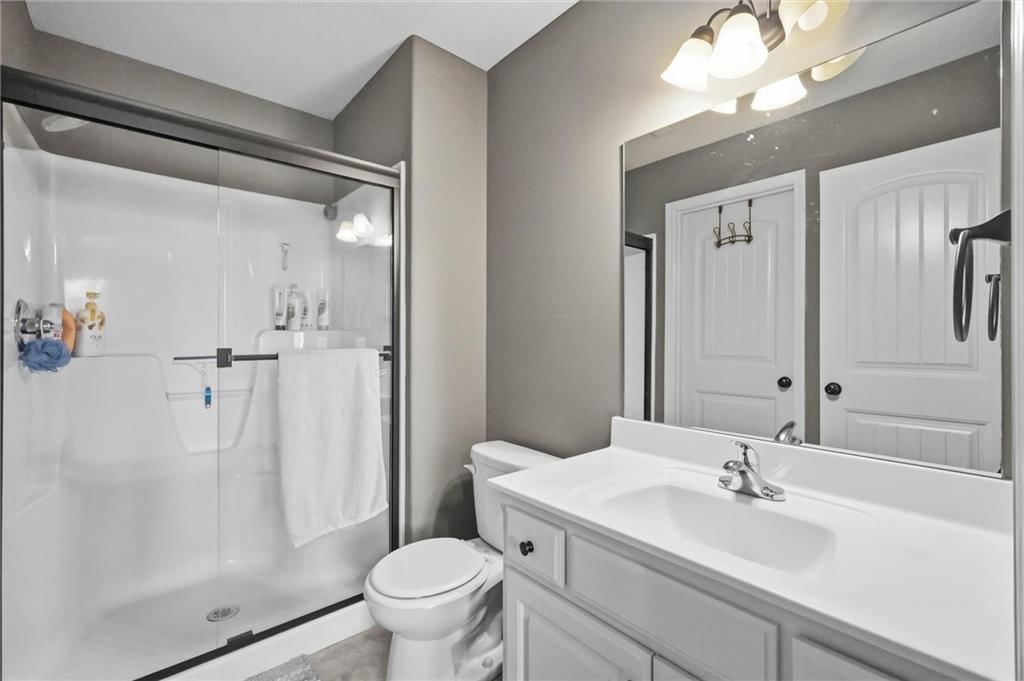 1729 Cambridge Circle — photo 30