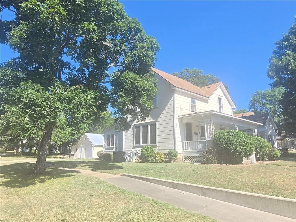 1101 N Pennsylvania Avenue — photo 4