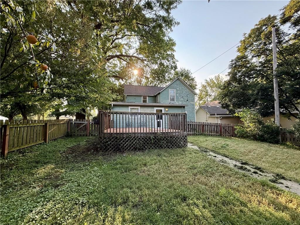 707 Liberty Street — photo 17