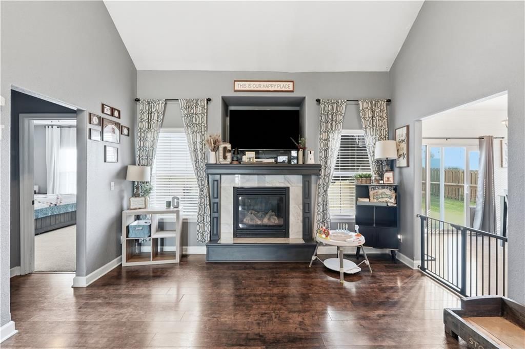 16906 Tucker Court — photo 5