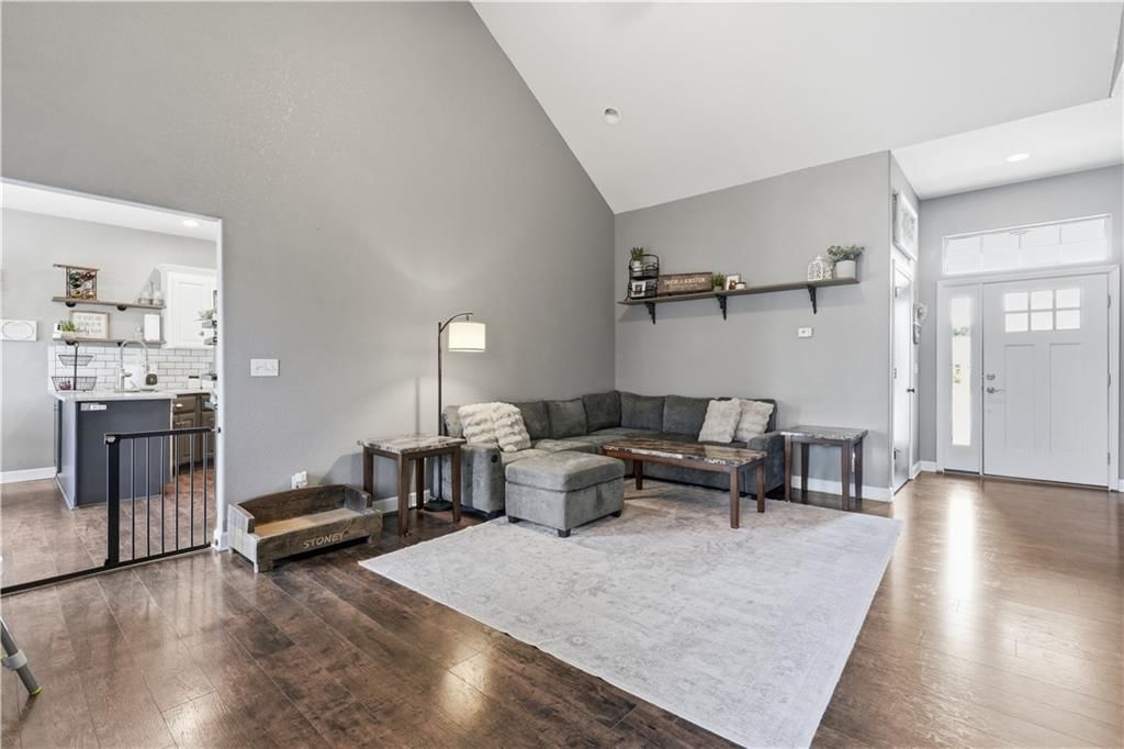16906 Tucker Court — photo 7