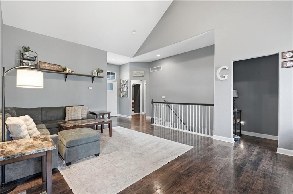 16906 Tucker Court — photo 8
