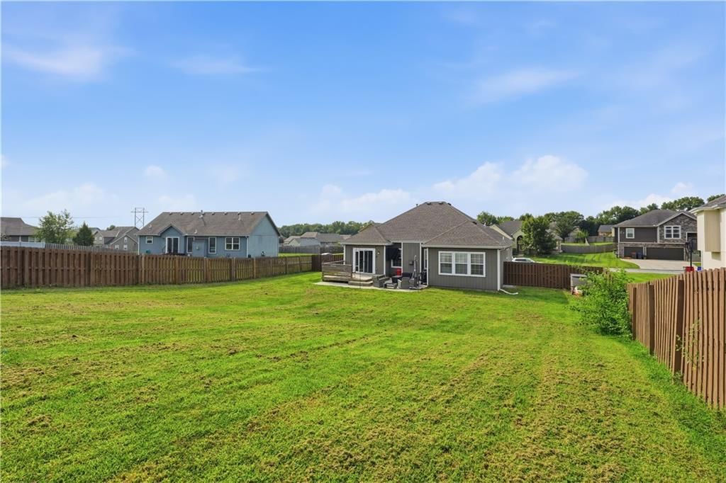 16906 Tucker Court — photo 29