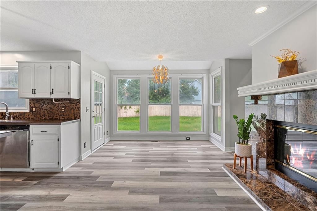 1361 S Hunter Drive — photo 17