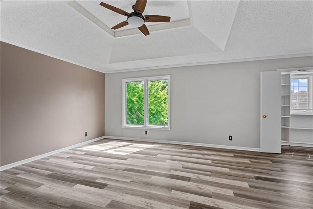 1361 S Hunter Drive — photo 21