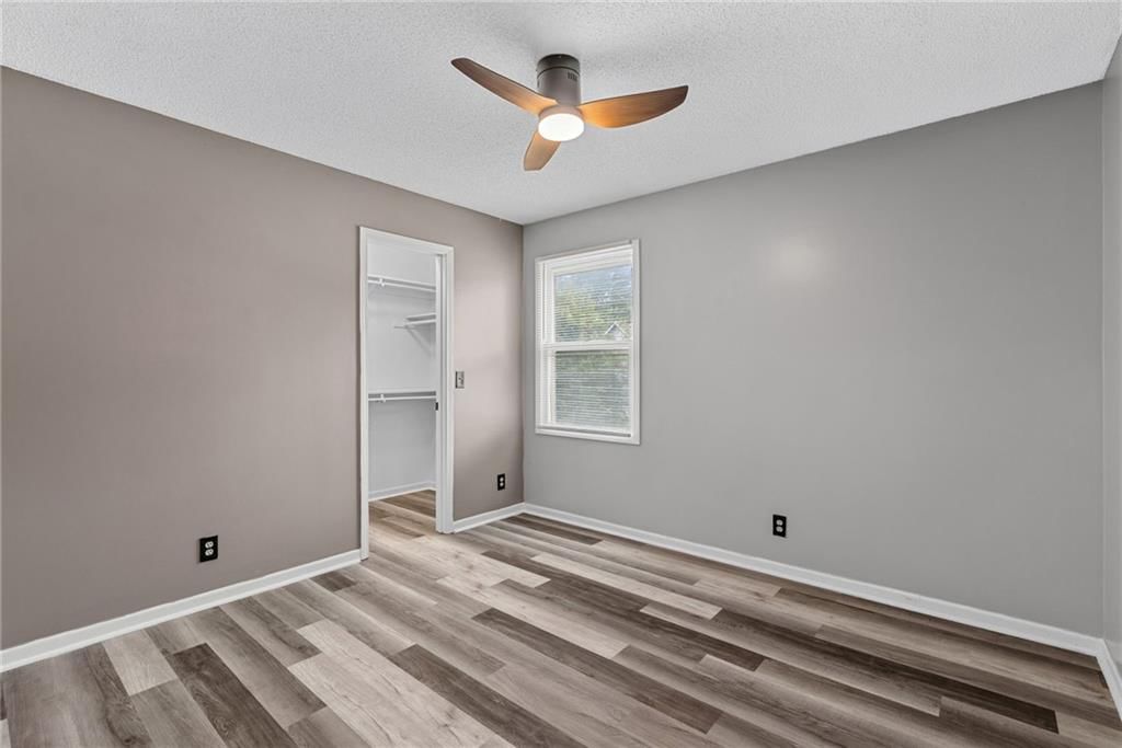1361 S Hunter Drive — photo 28