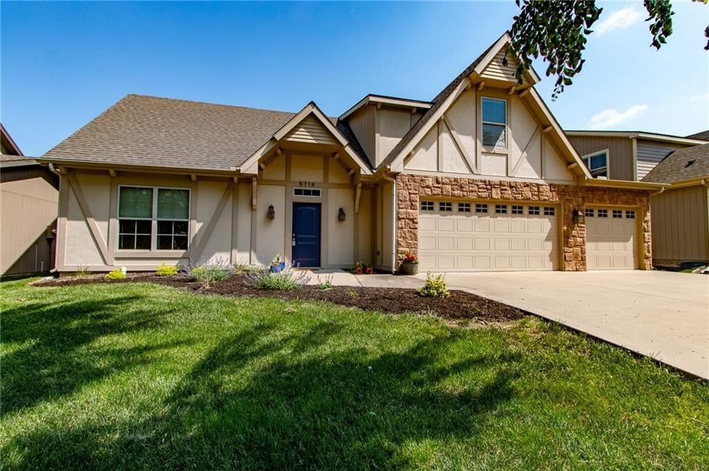 5714 Silverstone Drive, Lawrence, KS