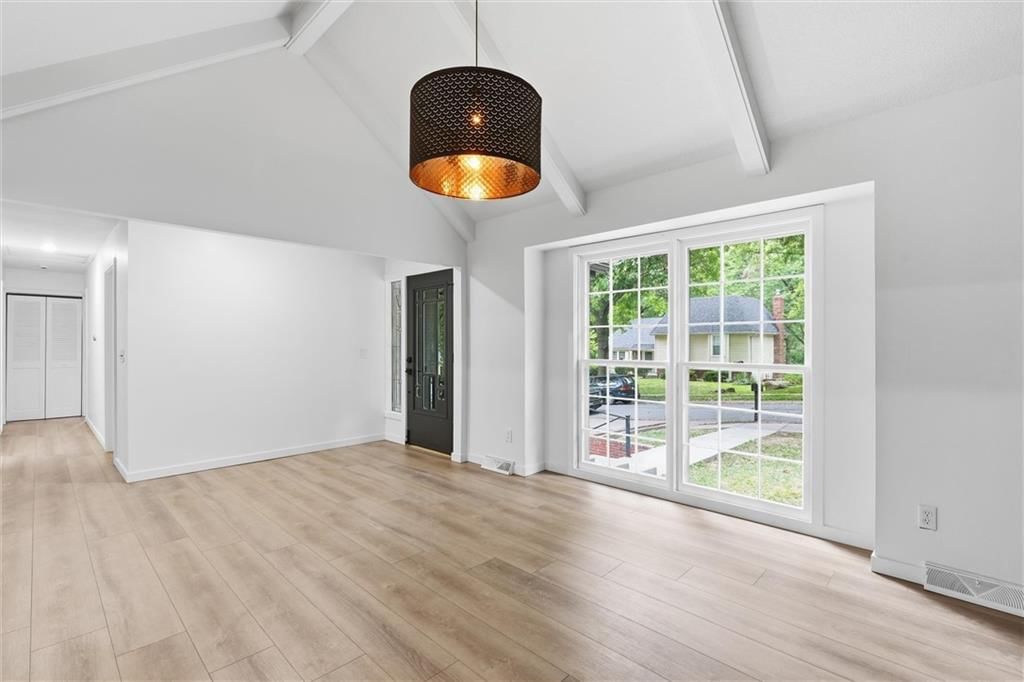 4606 NW 83rd Street — photo 10