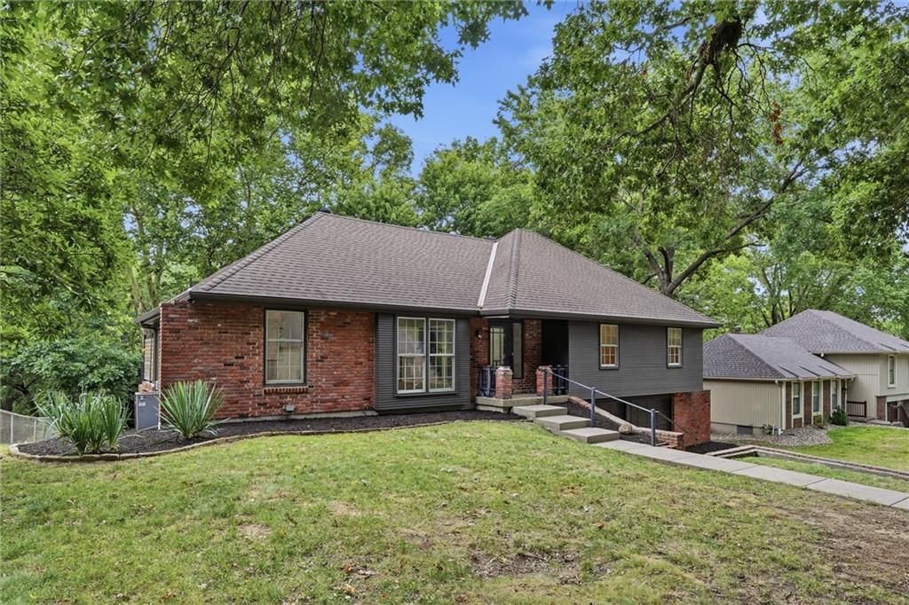 4606 NW 83rd Street — photo 27