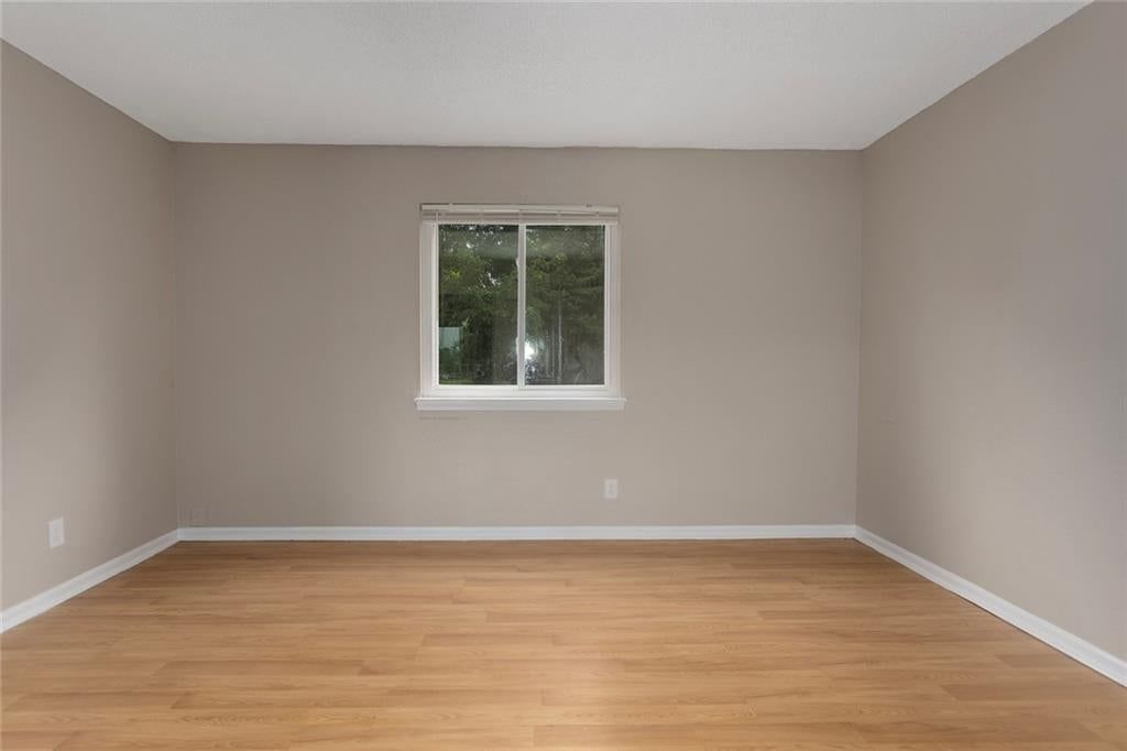 2621 N 155th Terrace — photo 3