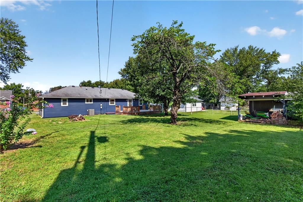 1811 Richards Road — photo 44