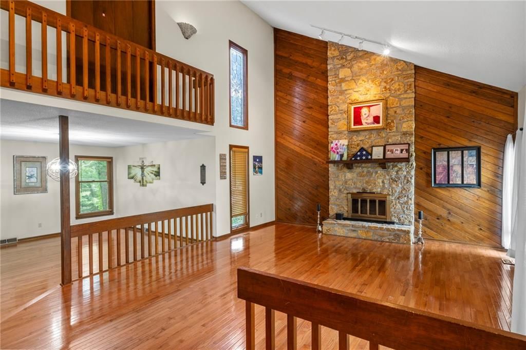 3144 Lakeview Circle — photo 4