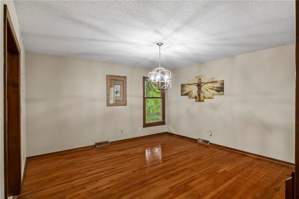 3144 Lakeview Circle — photo 9