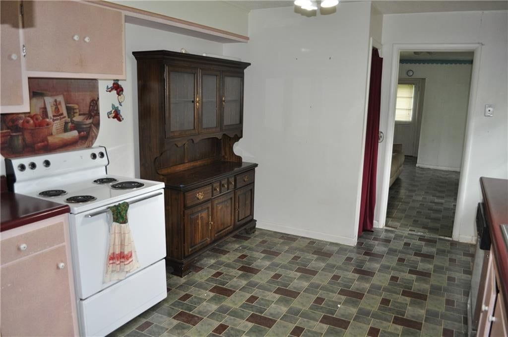 7515 NW Lake Road — photo 5