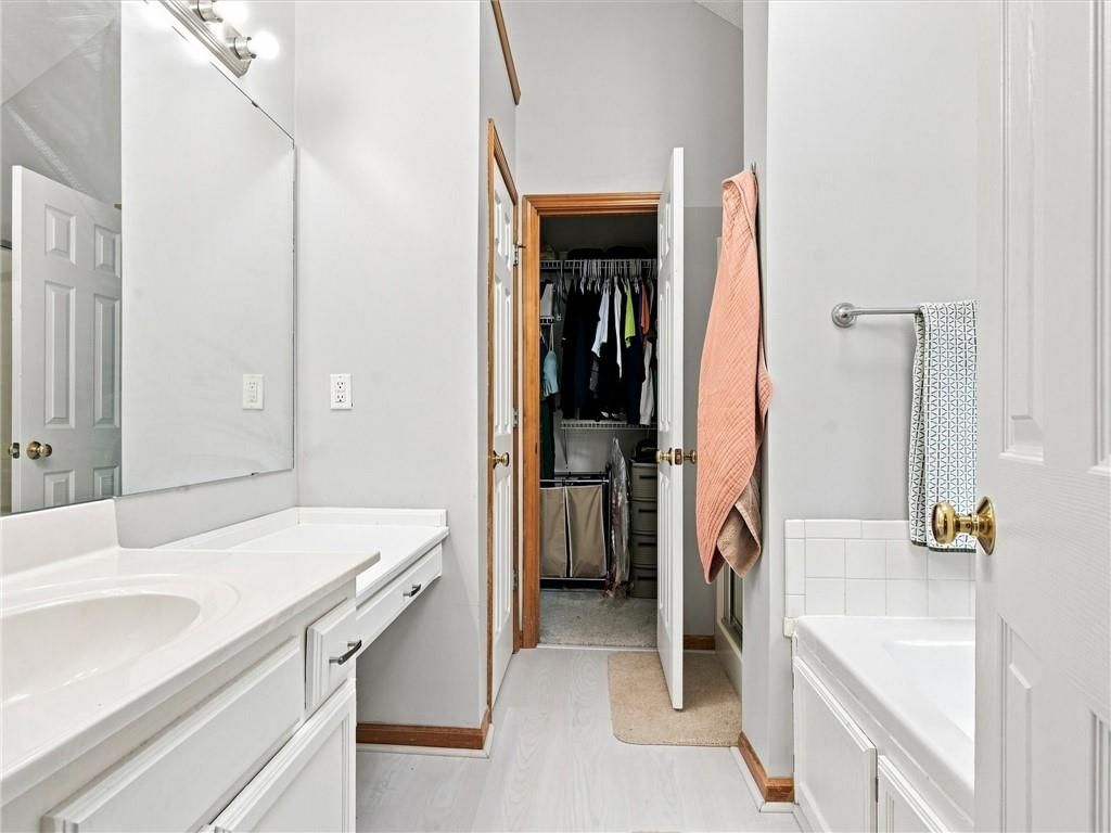 8604 NE 72nd Terrace — photo 30